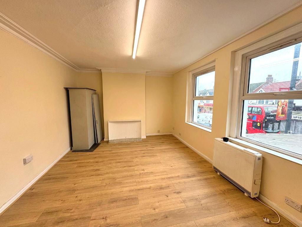 Property photo 1 of 5 Reception