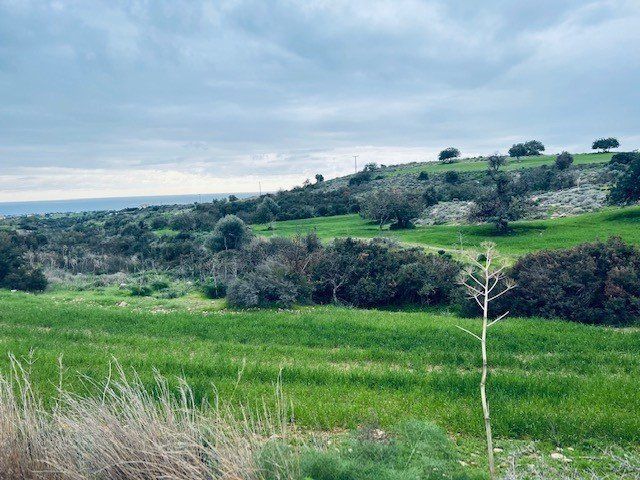 Property photo 2 of 4