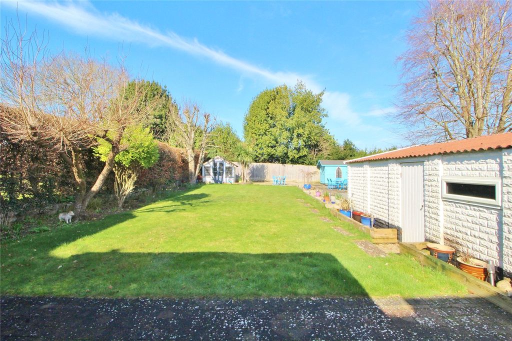 Property photo 1 of 15 Picture No. 32