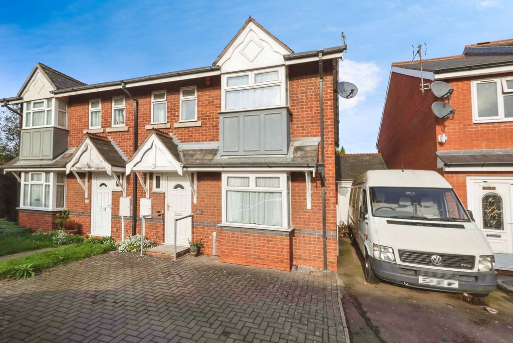 Property photo 1 of 17 Photo