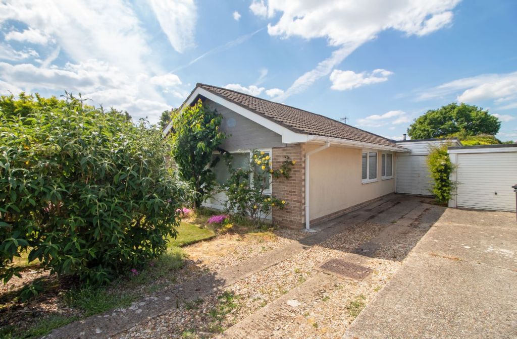 Property photo 1 of 25