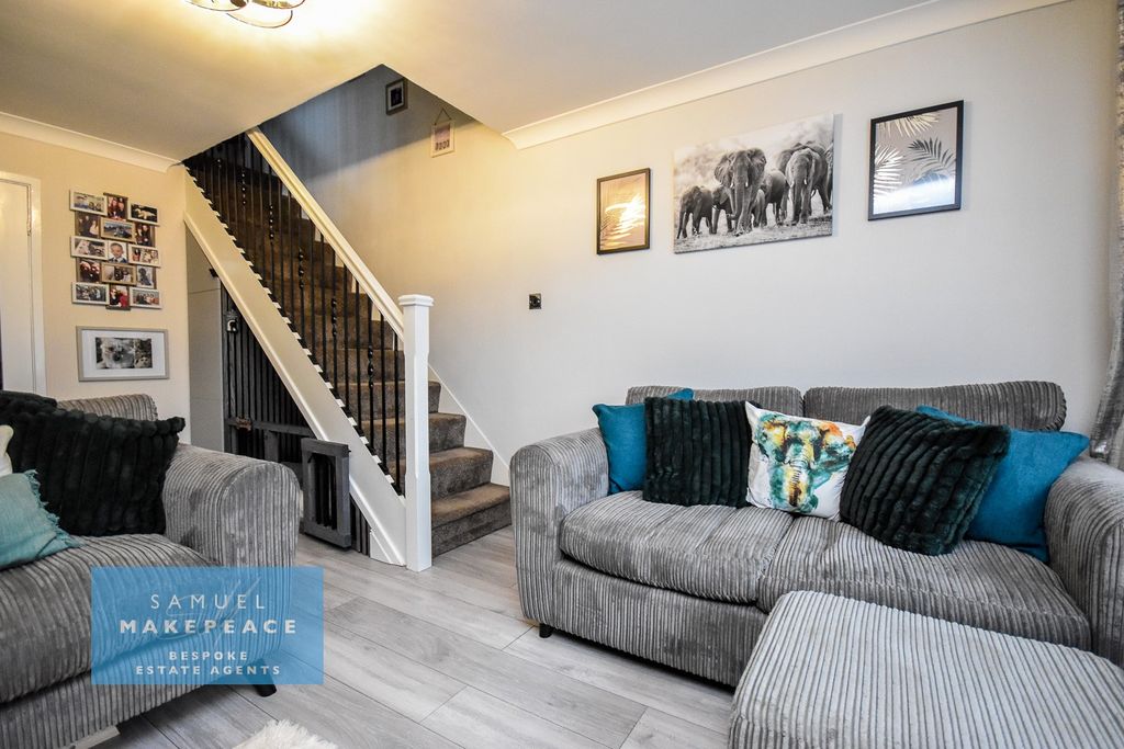 Property photo 3 of 19 Gallery