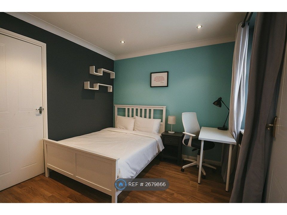 Property photo 2 of 3