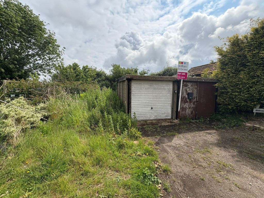 Property photo 2 of 3