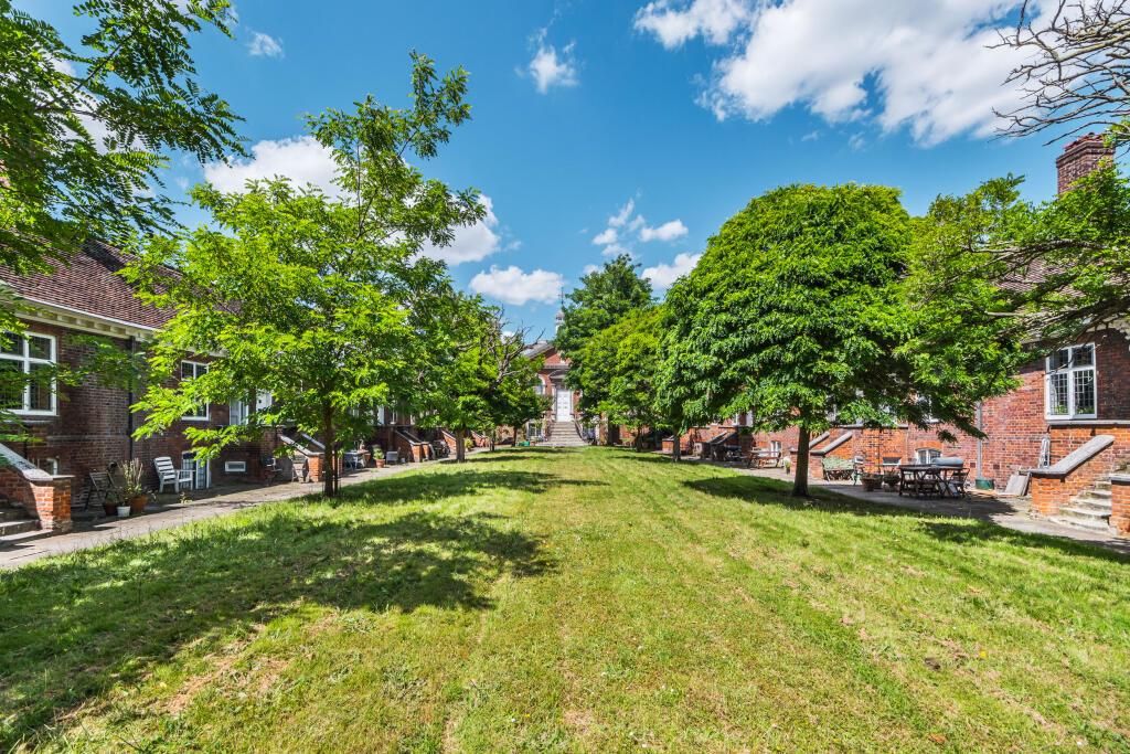 Property photo 3 of 22