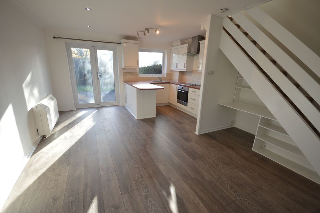 Property photo 2 of 10 Dsc_0057