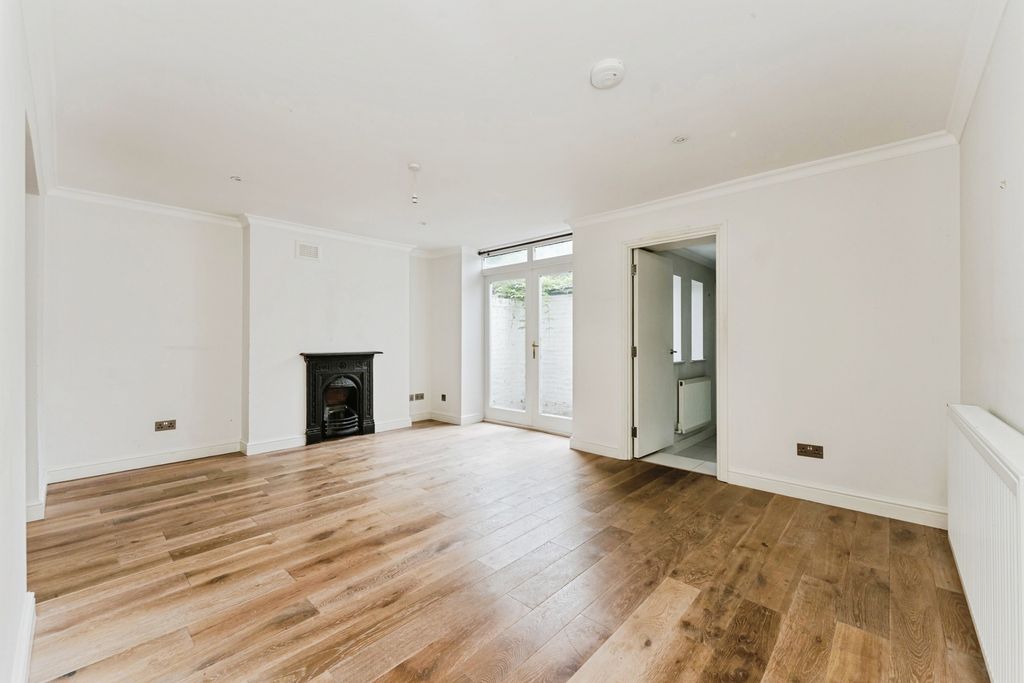 Property photo 2 of 12 Reception Room