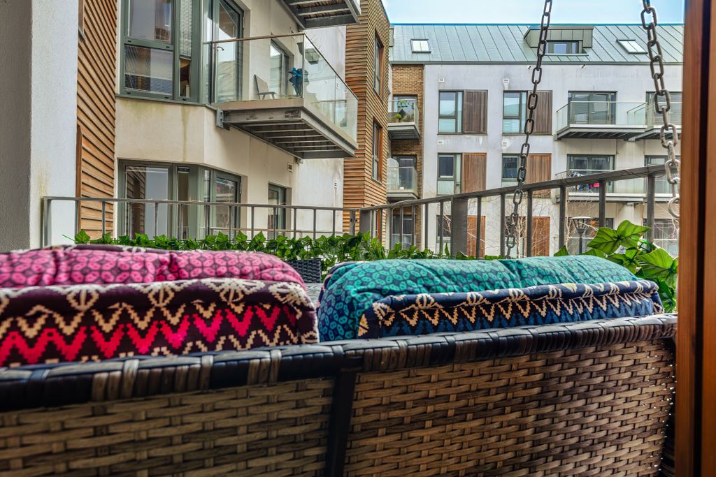 Property photo 3 of 20