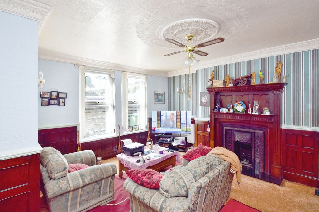 Property photo 3 of 15 Photography