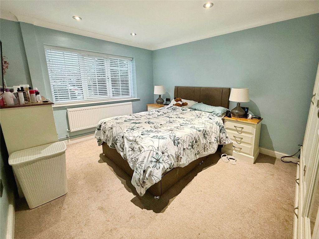 Property photo 2 of 13 Bedroom 1