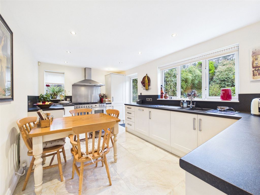 Property photo 2 of 19 Picture No. 02