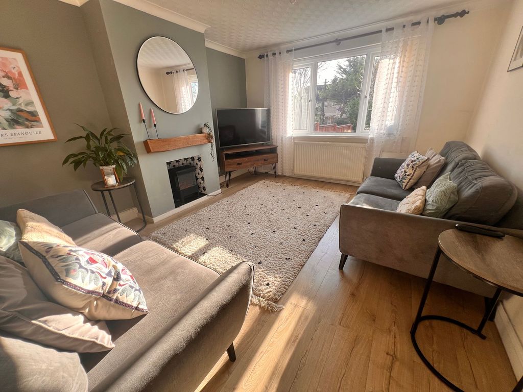 Property photo 2 of 22