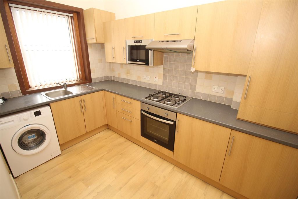 Property photo 3 of 12 Img_9786.Jpg
