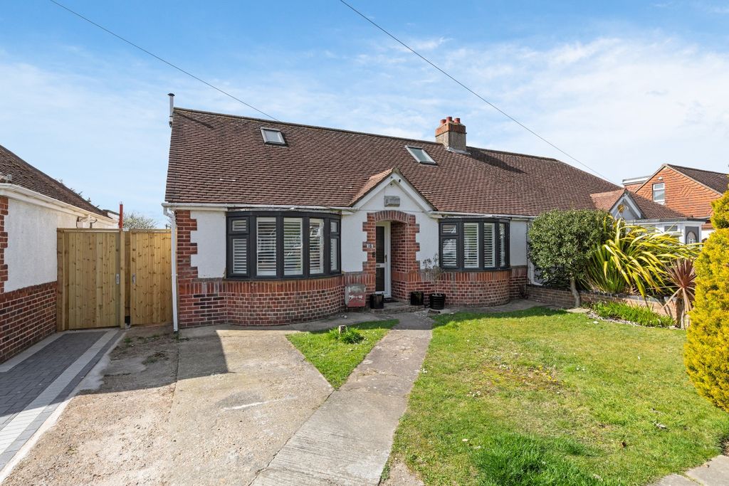 Property photo 1 of 18 3744613