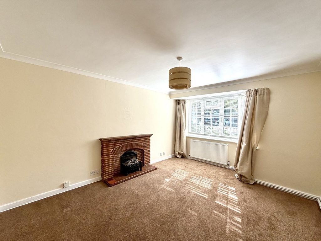 Property photo 2 of 8 Not Specified