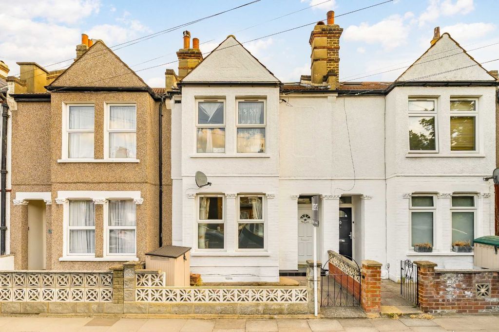 Property photo 1 of 7