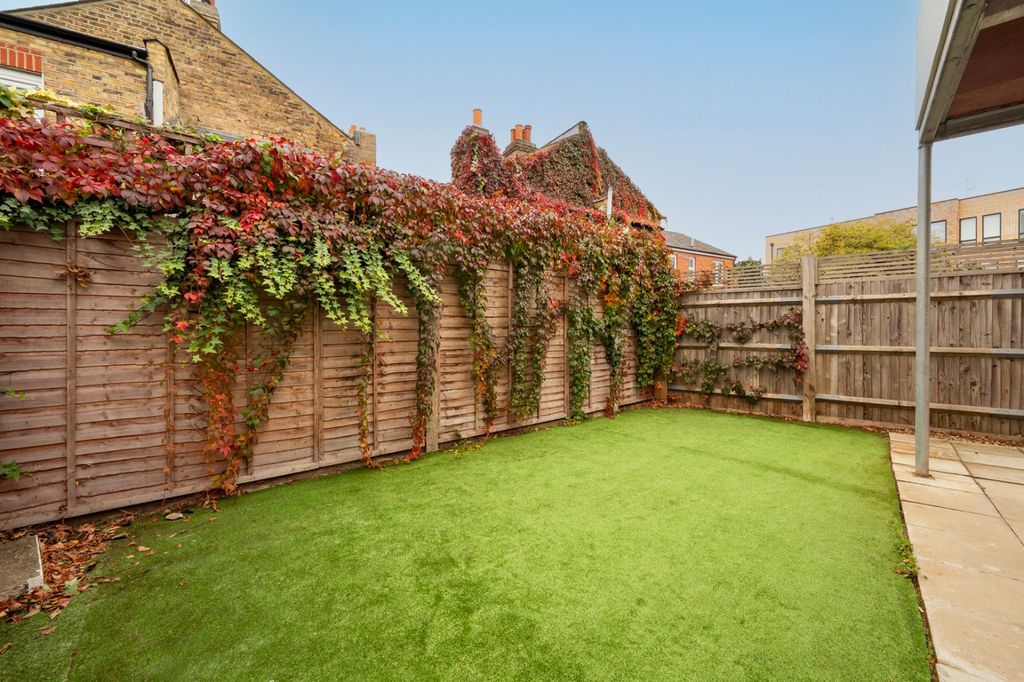 Property photo 2 of 15