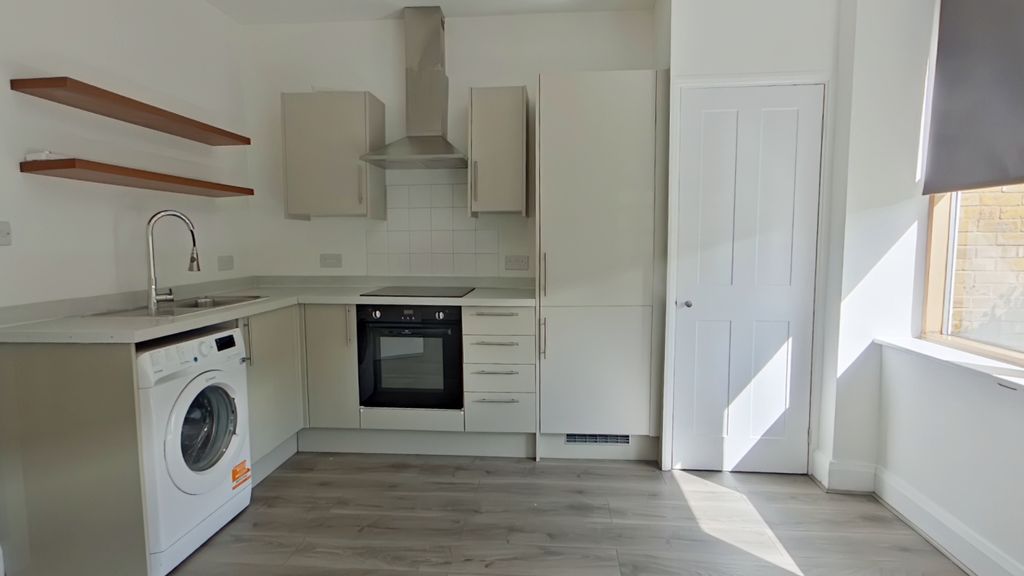 Property photo 3 of 9 Open Plan Living Room (1)