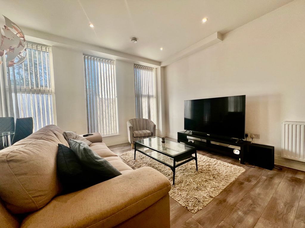 Property photo 2 of 8 Img_1978