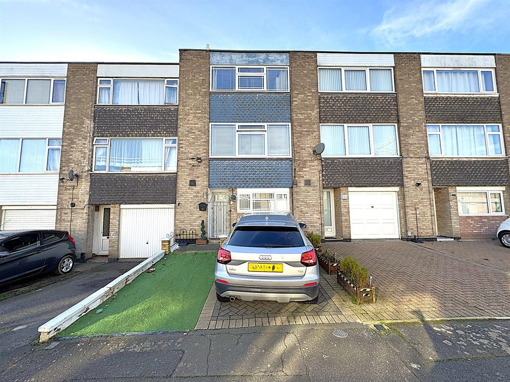 Property photo 1 of 25 955Bb4c.Jpg