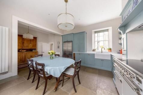 Property photo 3 of 42 248432_1595_194739_Img_12_0000_Max_476x317