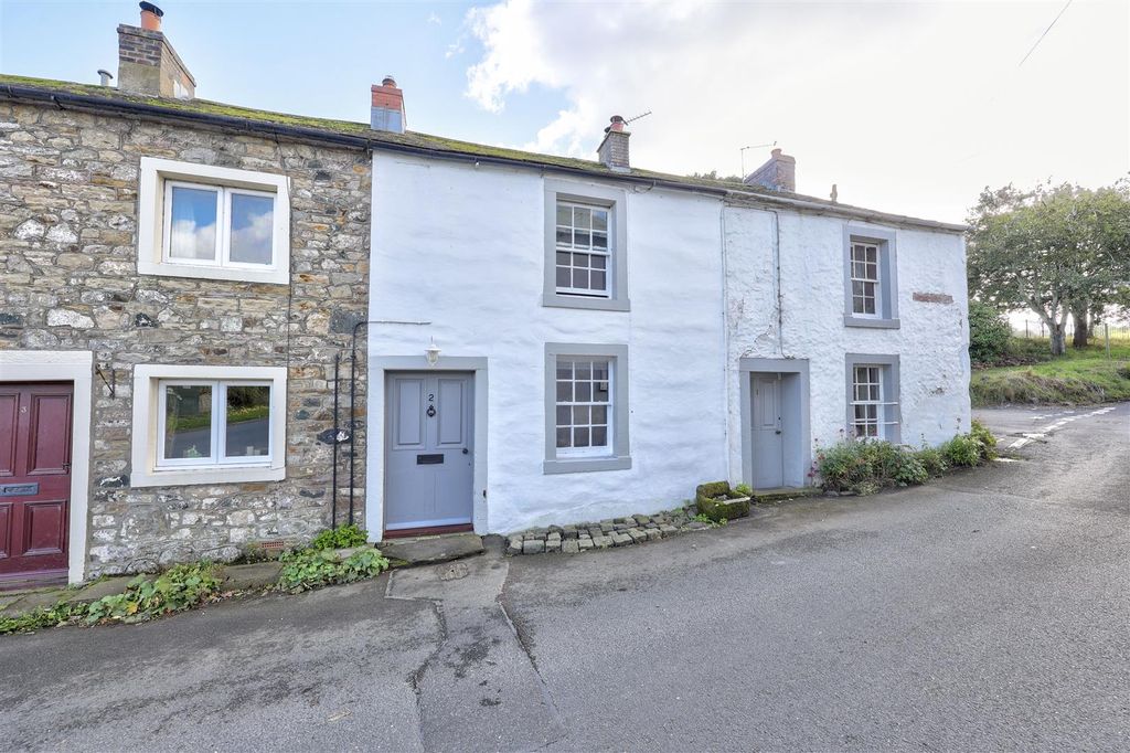 Property photo 1 of 24 Outside