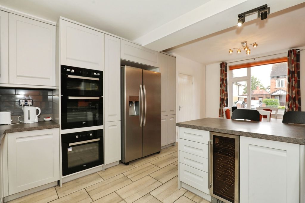 Property photo 3 of 27 Pbox-Img.Jpg