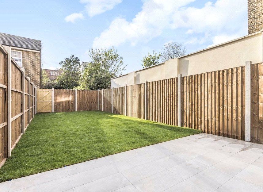 Property photo 3 of 8