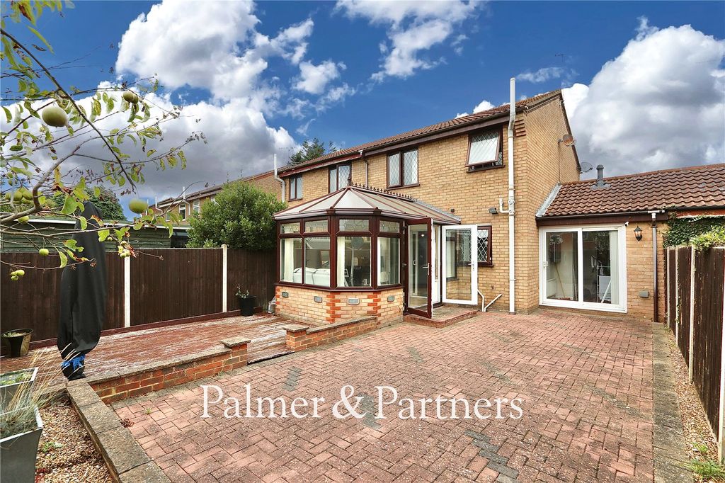Property photo 2 of 21 Picture No. 05