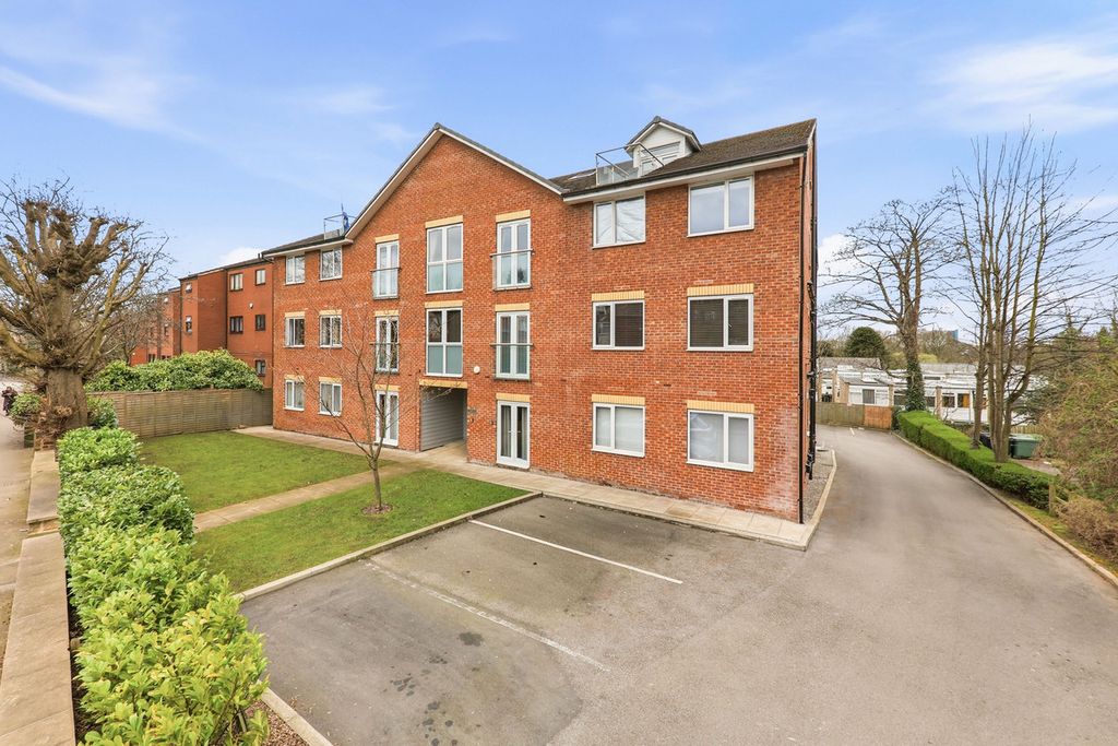 Property photo 1 of 14