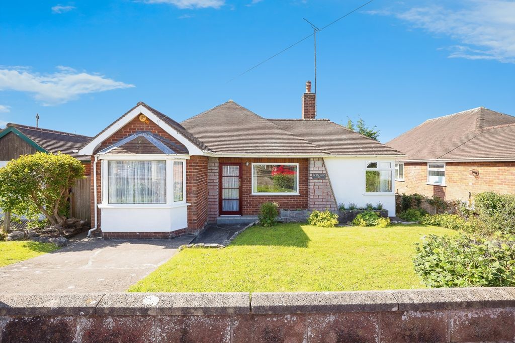 Property photo 1 of 17 Photo