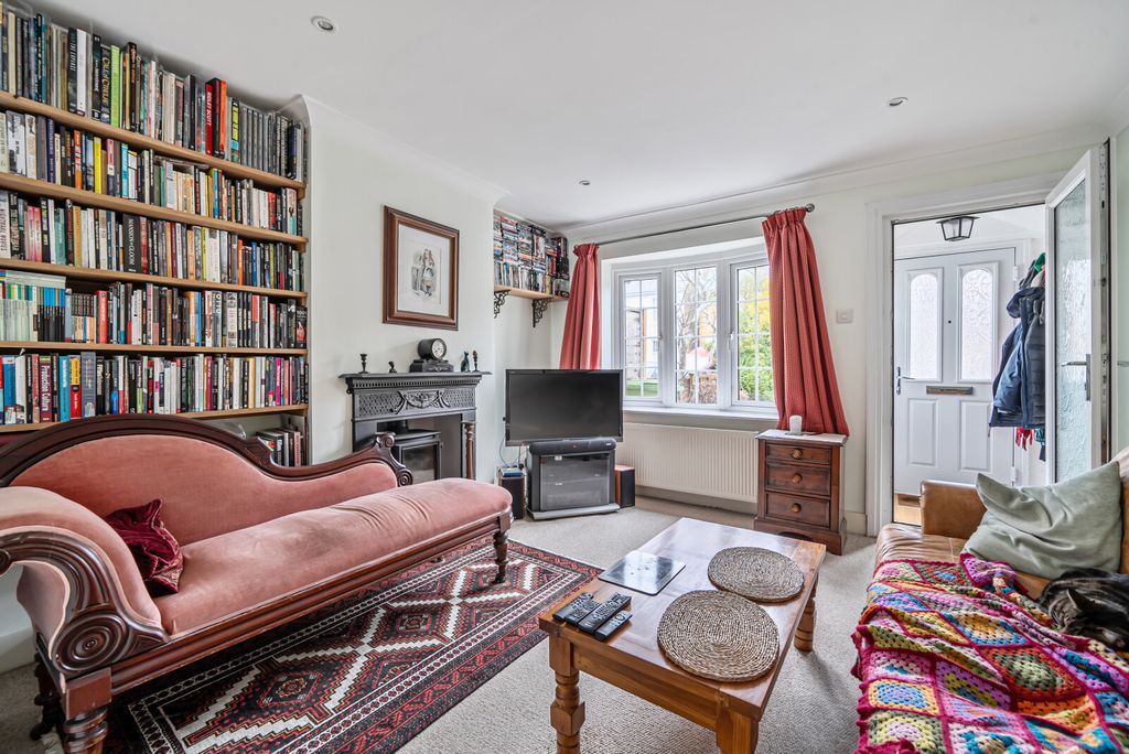 Additional image 14 of 3 bed terraced house for saleNew Road, Weybridge KT13