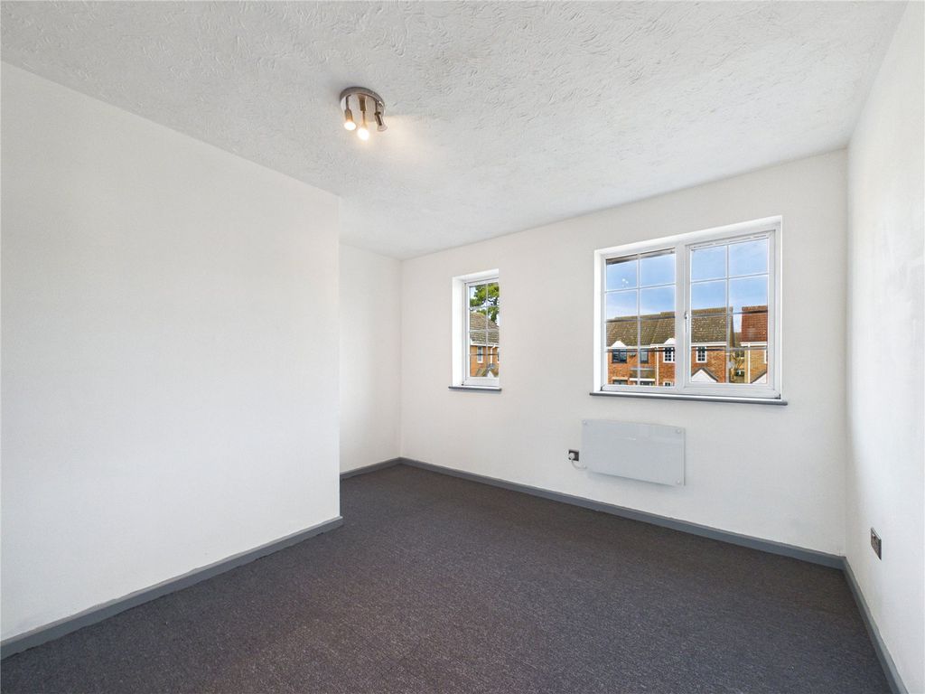 Property photo 3 of 15 Picture 3