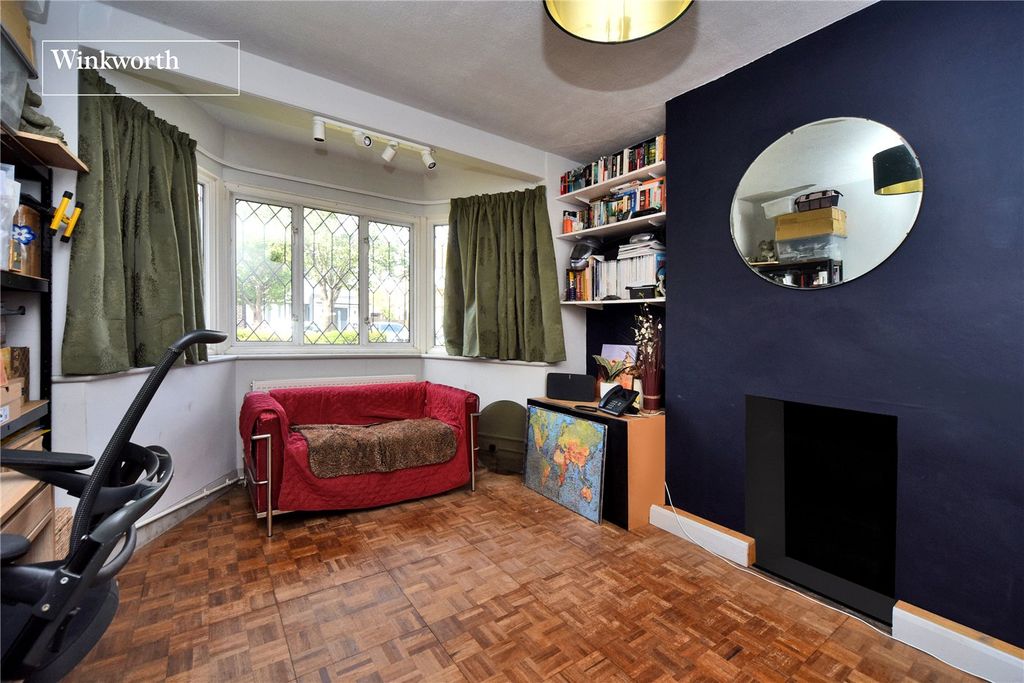 Property photo 3 of 16 Picture No. 04