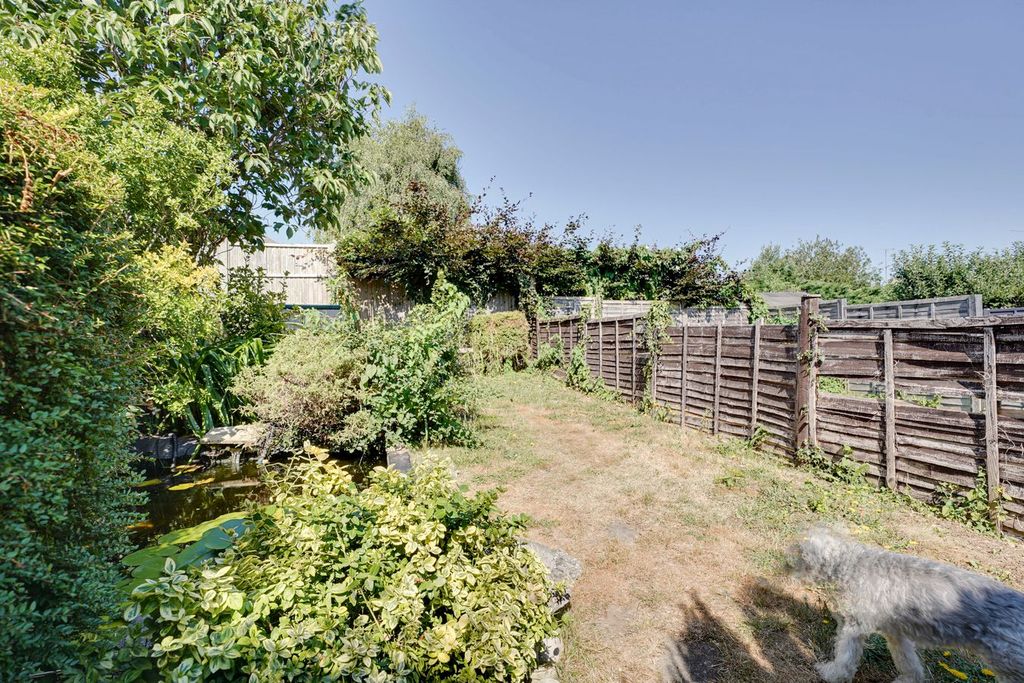 Property photo 3 of 13