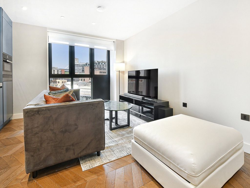 Property photo 1 of 15 Hexagon Apartments