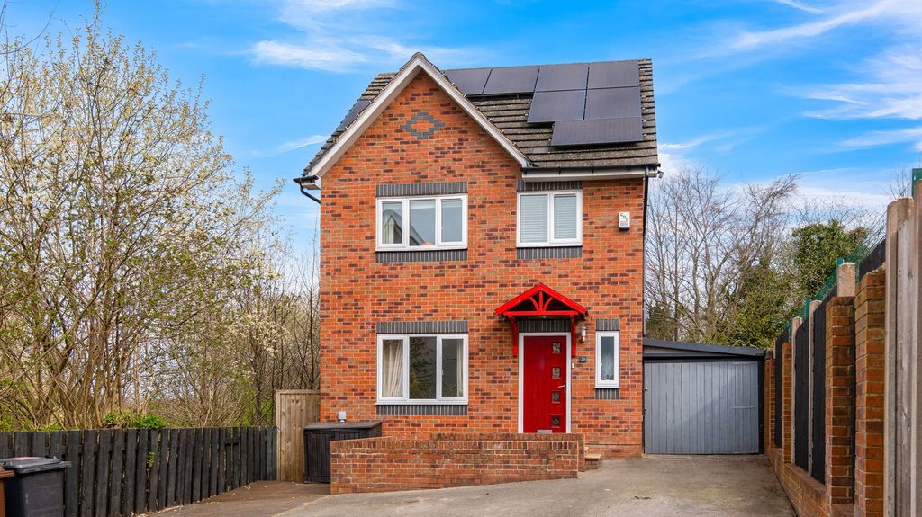 Property photo 1 of 38