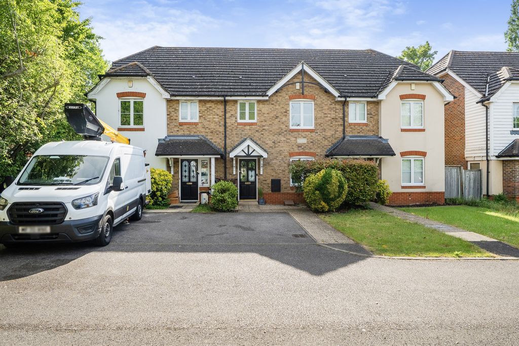 Property photo 1 of 12