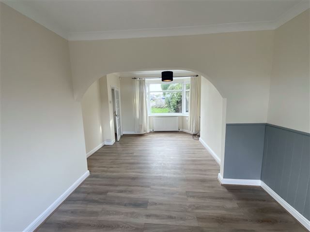 Property photo 3 of 21 Living/Dining Room