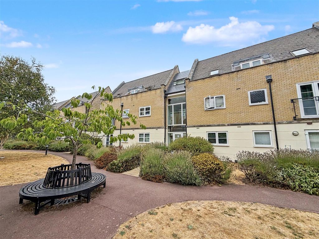 Property photo 1 of 11 Tempimagepzx1Sp.Png