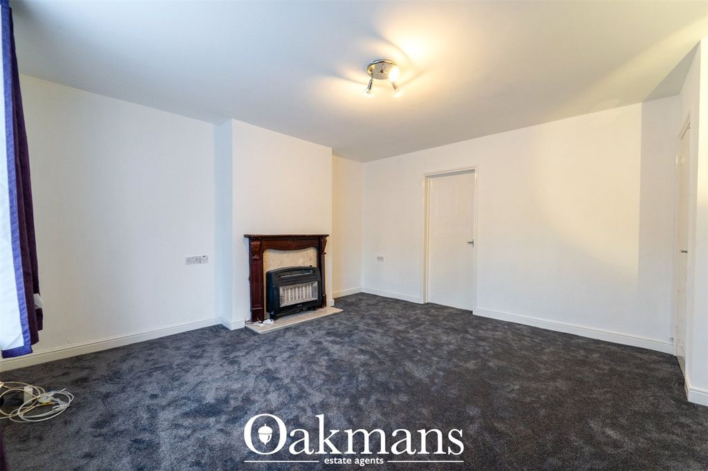 Property photo 2 of 37 Picture No. 16