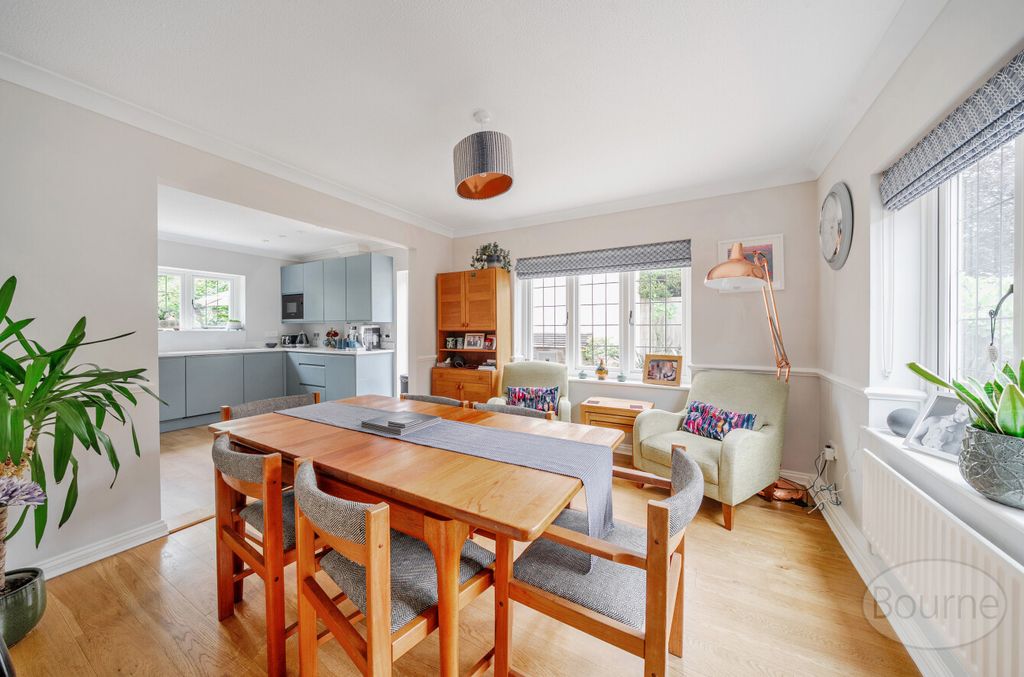 Property photo 2 of 27 8499Ace9-5A92-4A1...