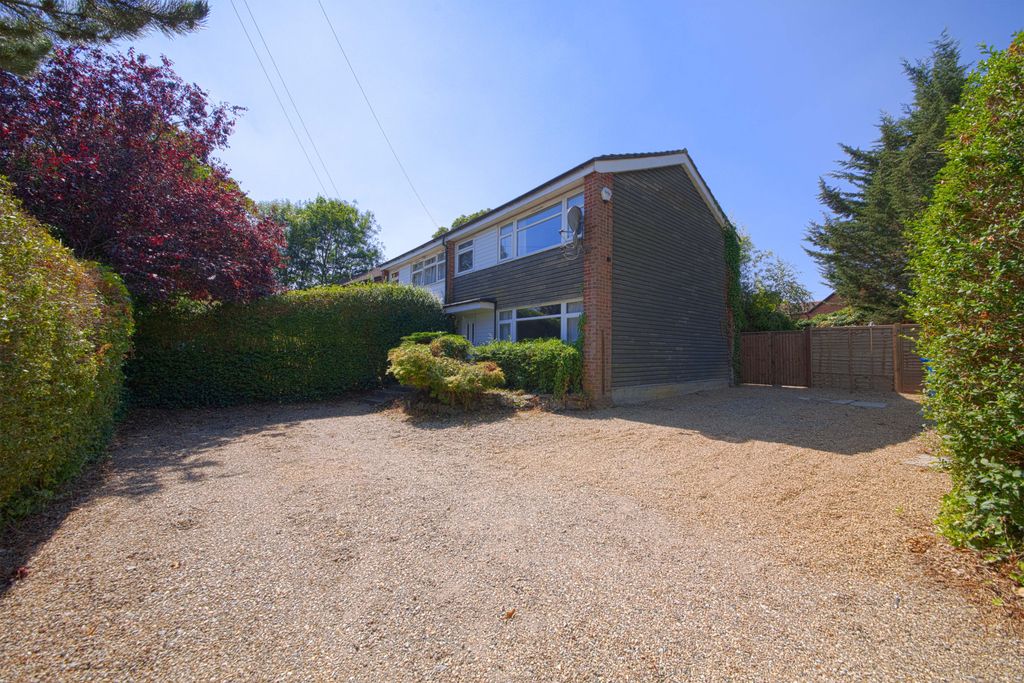 Property photo 1 of 29