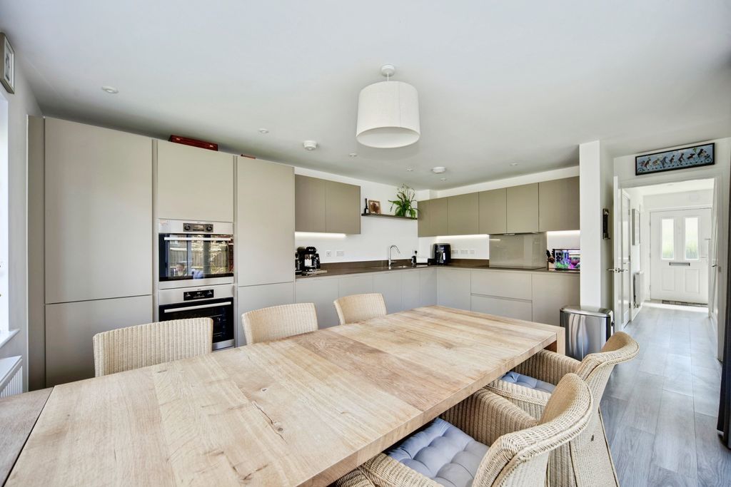 Property photo 3 of 20 Open Plan Modern Kitchen/Diner