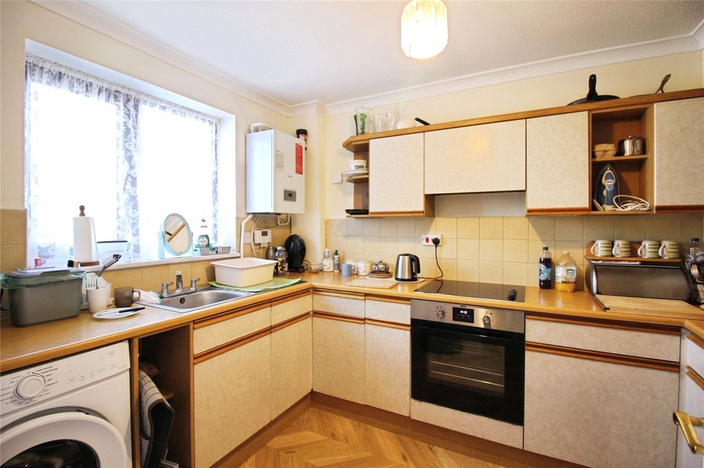 Property photo 3 of 6 Picture No. 06