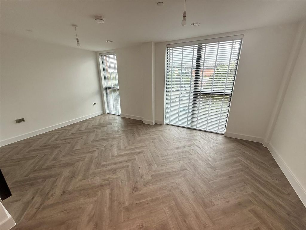 Property photo 2 of 5 Reception Room