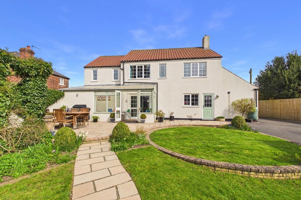 Property photo 1 of 49