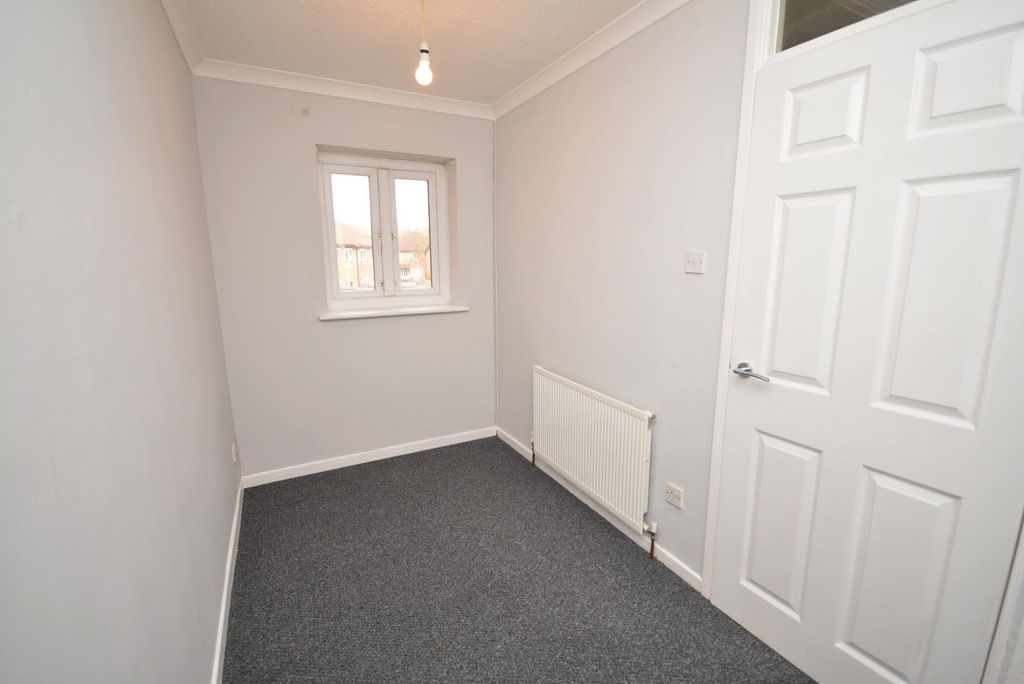 Property photo 2 of 9 Bedroom Two