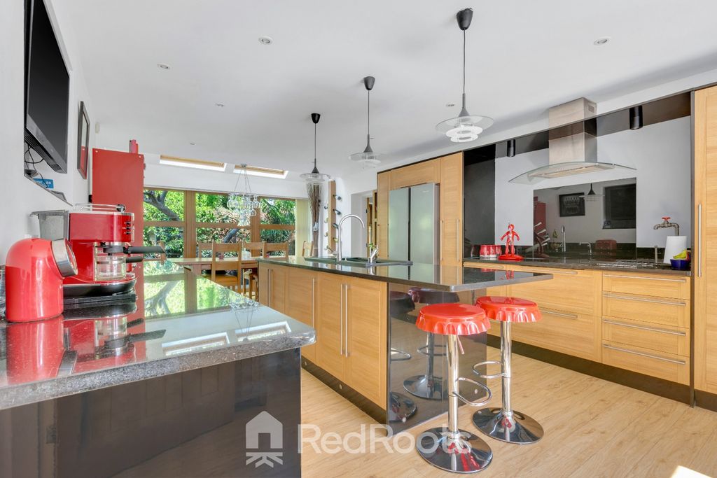 Additional image 9 of 4 bed detached house for salePark Drive, Sprotbrough, Doncaster DN5