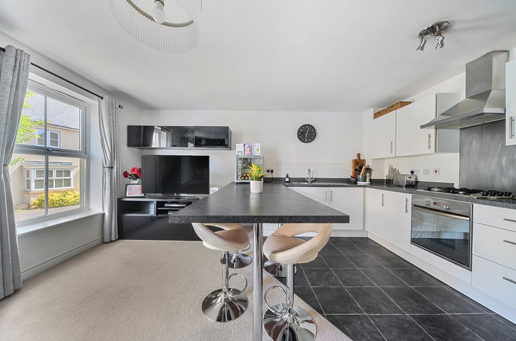 Property photo 2 of 19 40681B54A9c6Efa1287522Arw40
